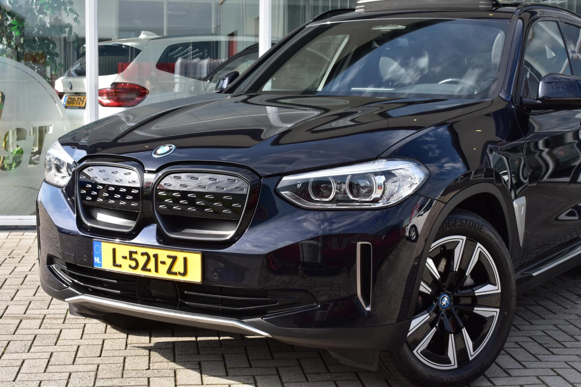 Hoofdafbeelding BMW iX3