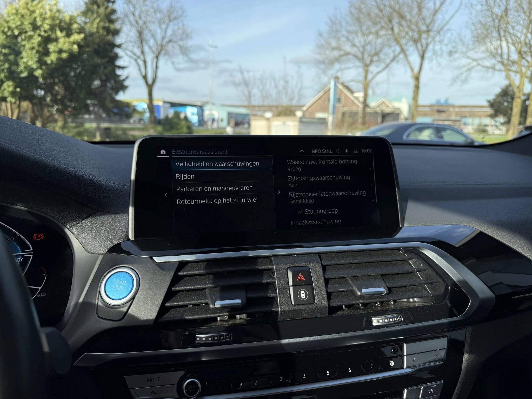 Hoofdafbeelding BMW iX3