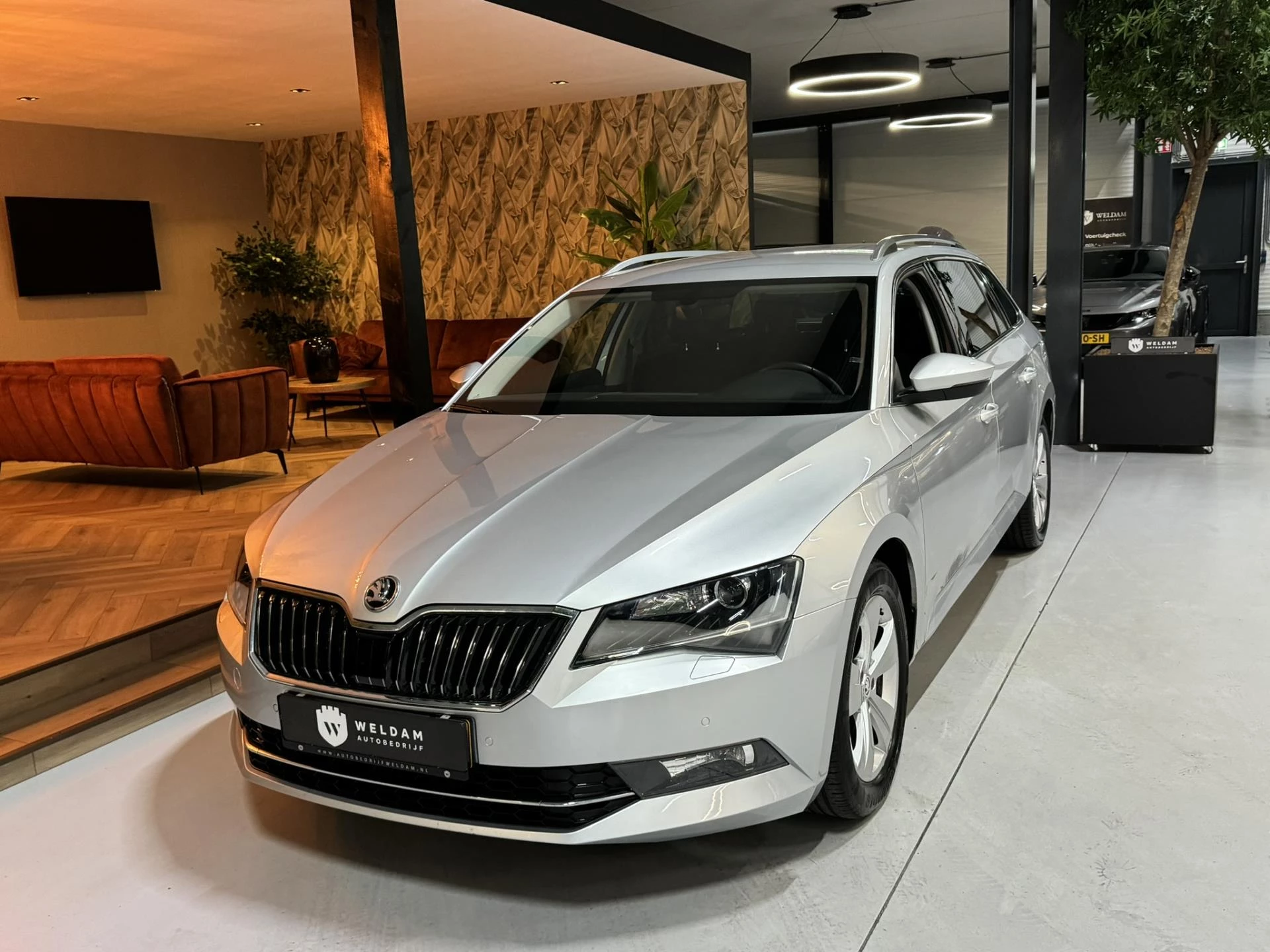 Hoofdafbeelding Škoda Superb