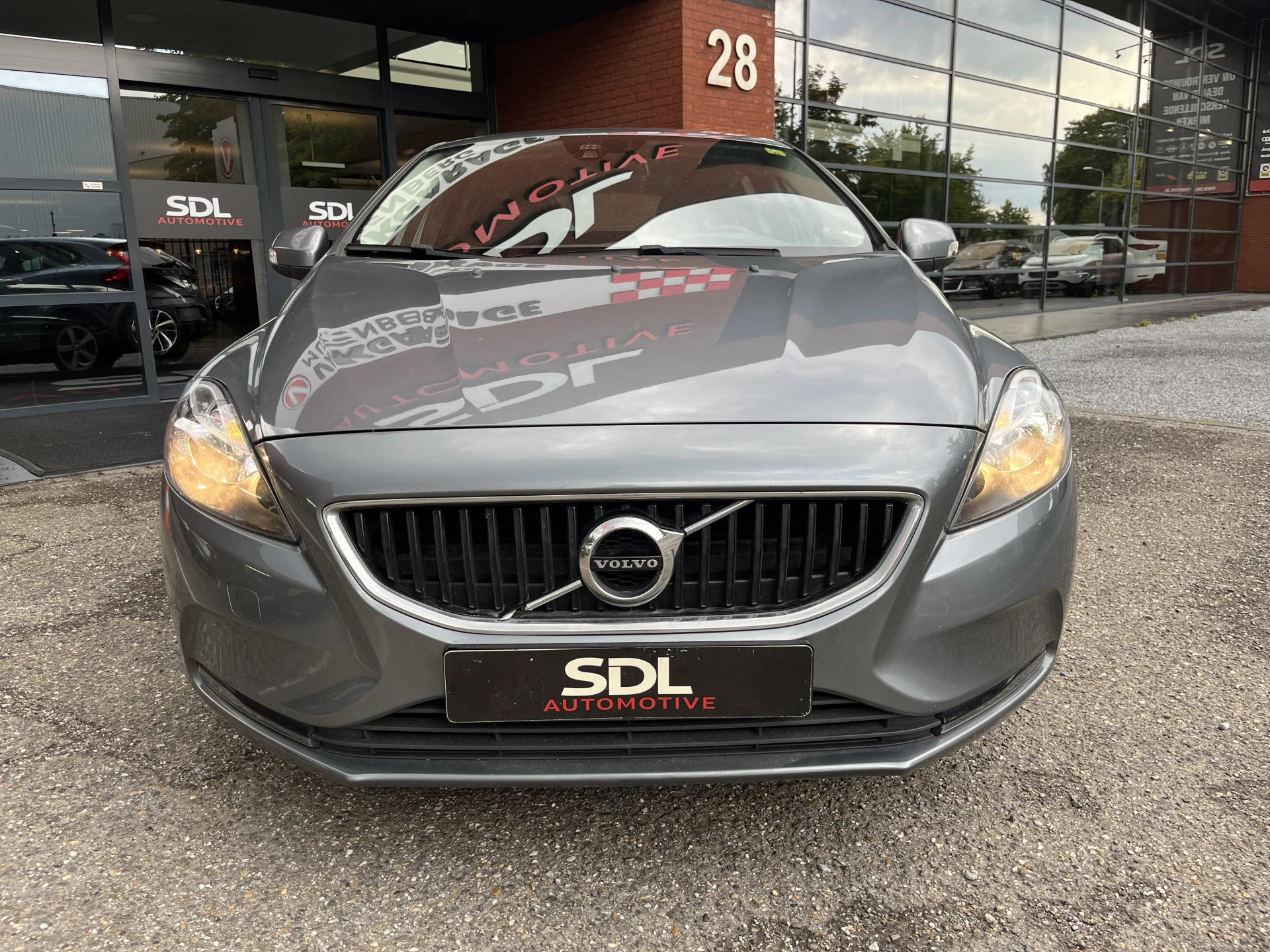 Hoofdafbeelding Volvo V40