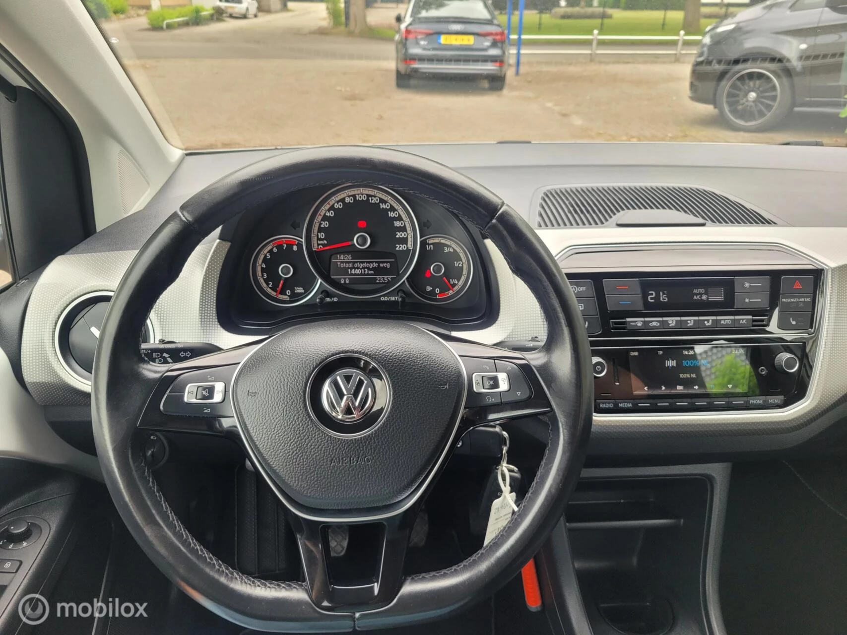 Hoofdafbeelding Volkswagen up!
