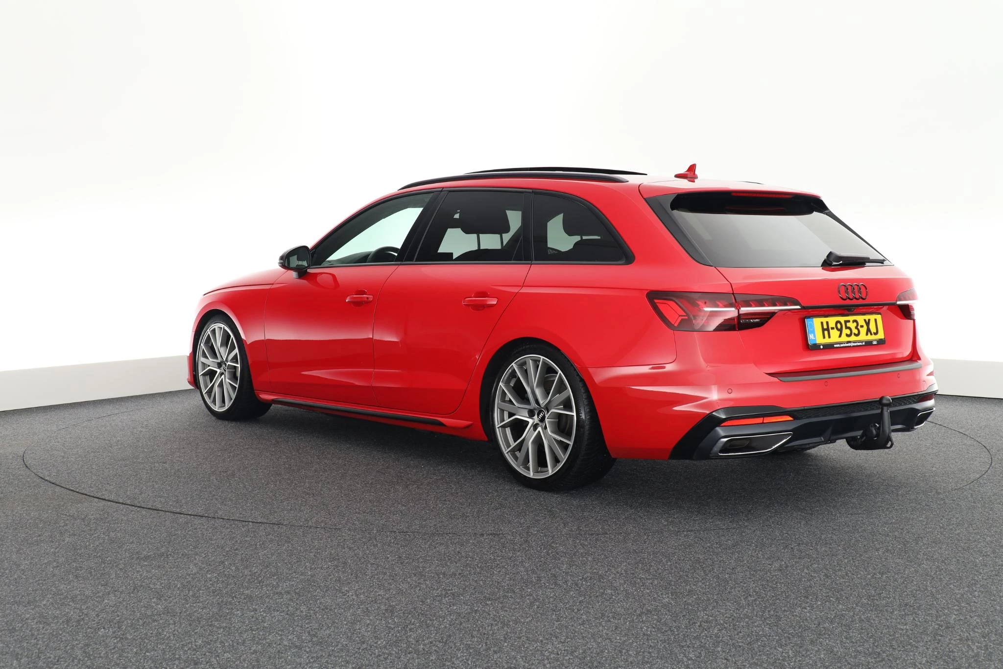 Hoofdafbeelding Audi A4