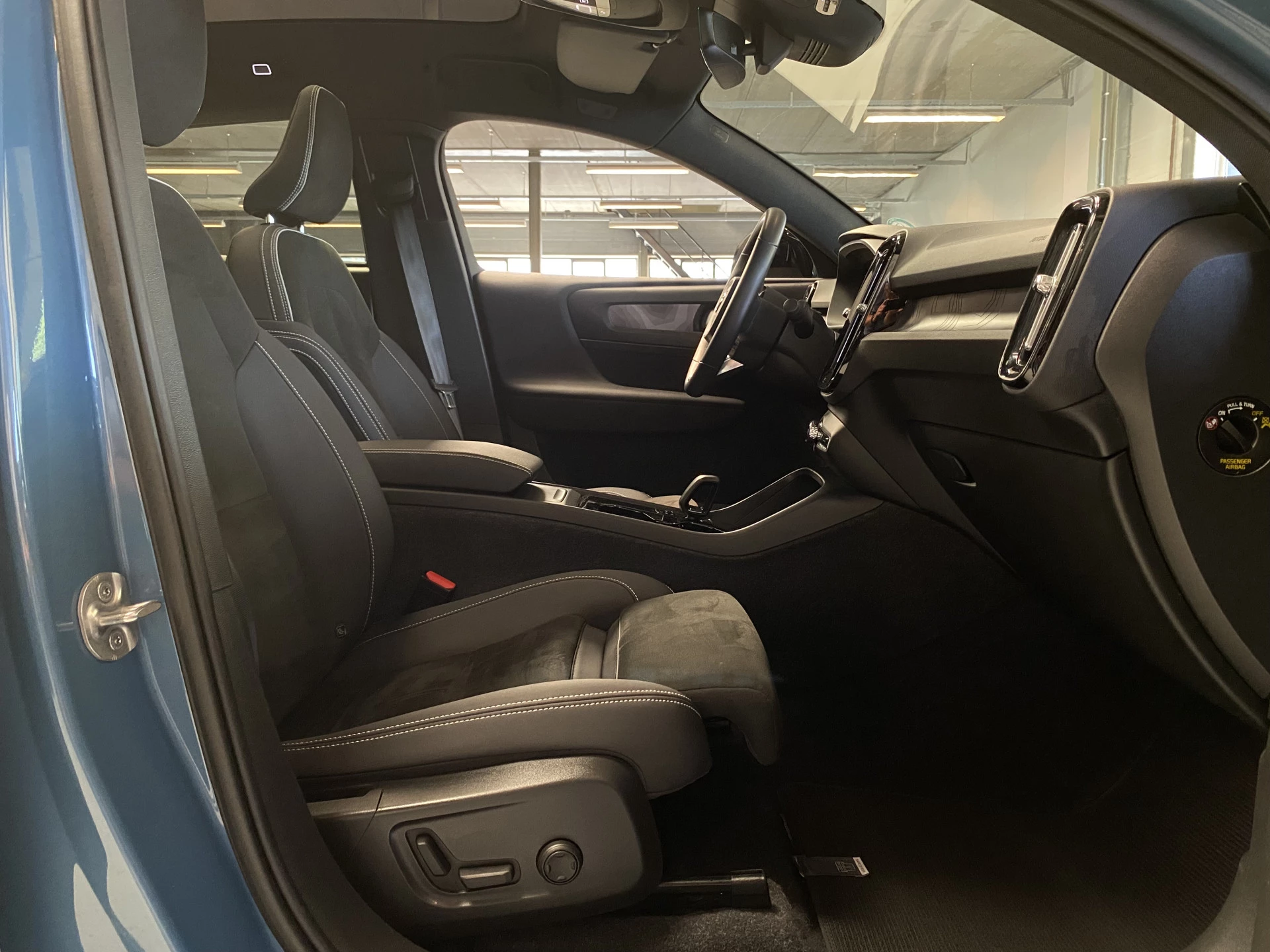 Hoofdafbeelding Volvo C40