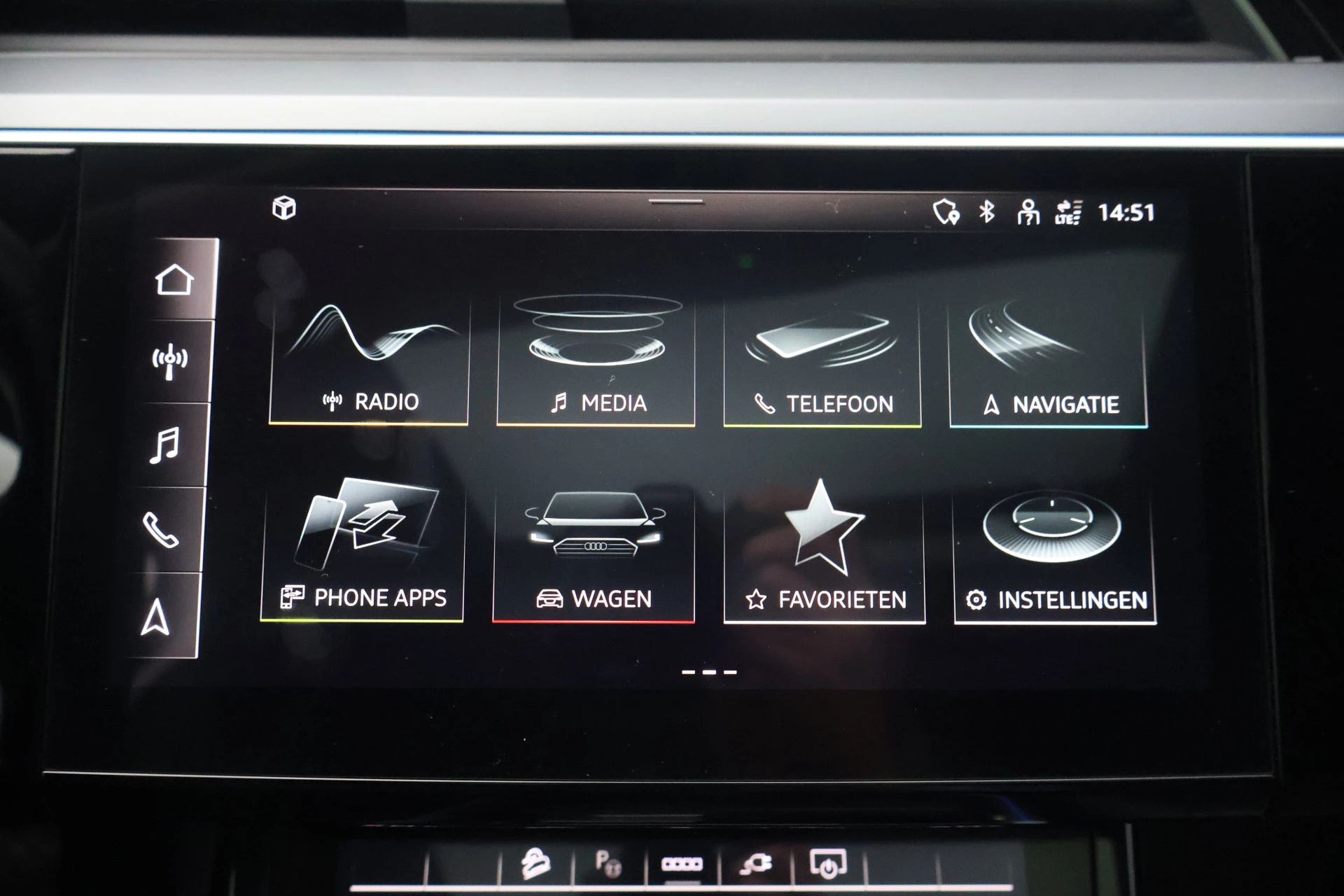 Hoofdafbeelding Audi e-tron