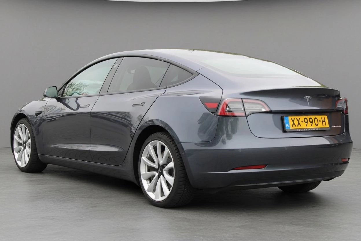 Hoofdafbeelding Tesla Model 3
