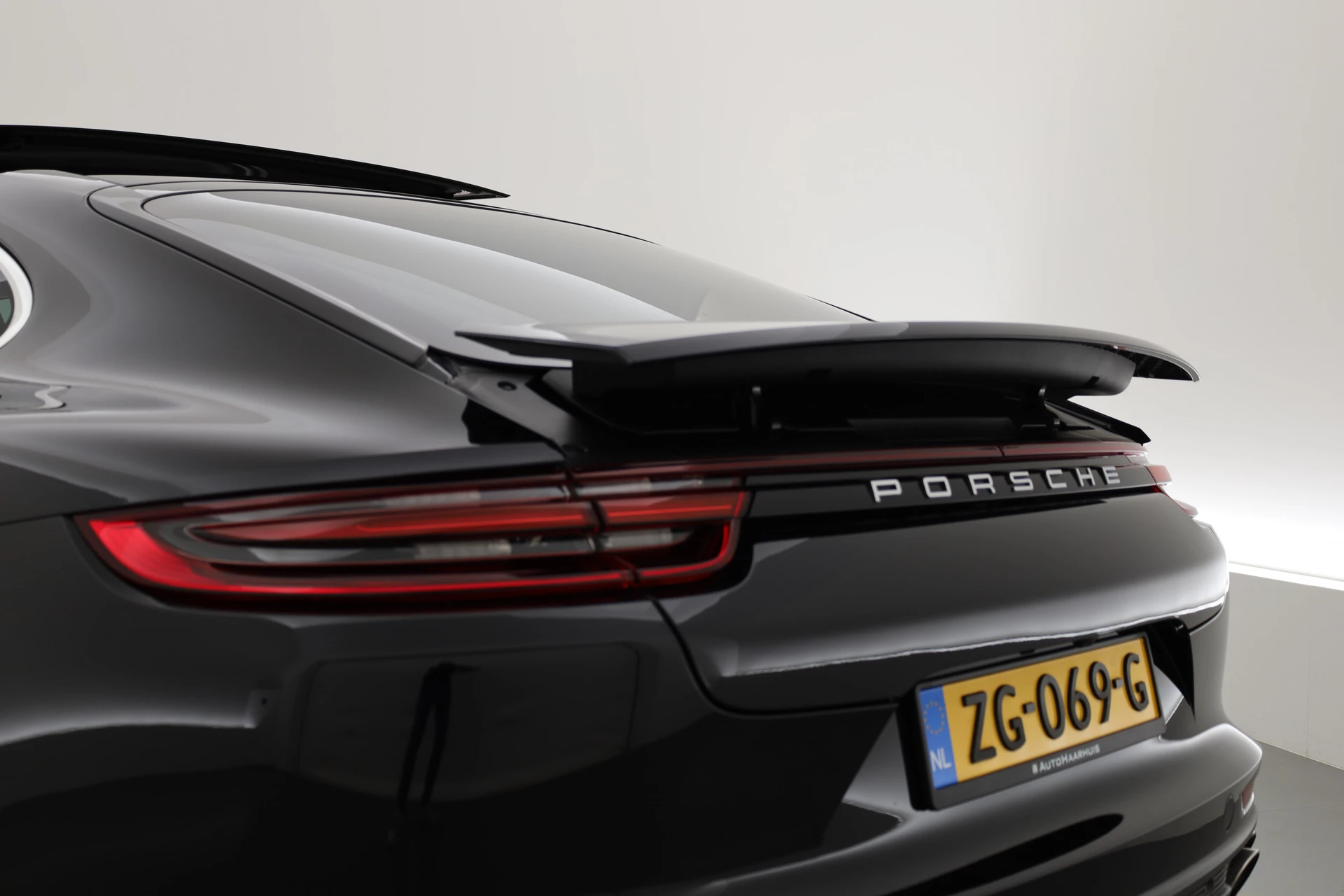 Hoofdafbeelding Porsche Panamera