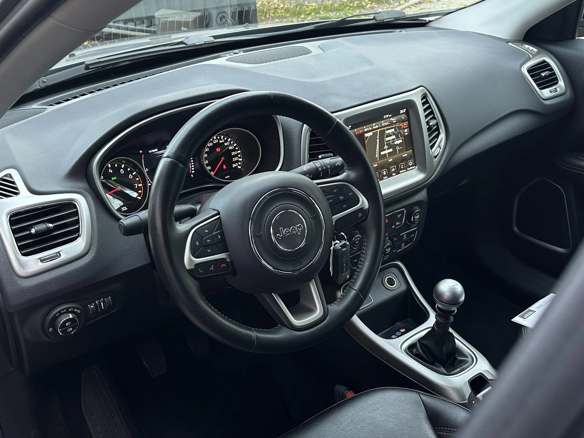 Hoofdafbeelding Jeep Compass