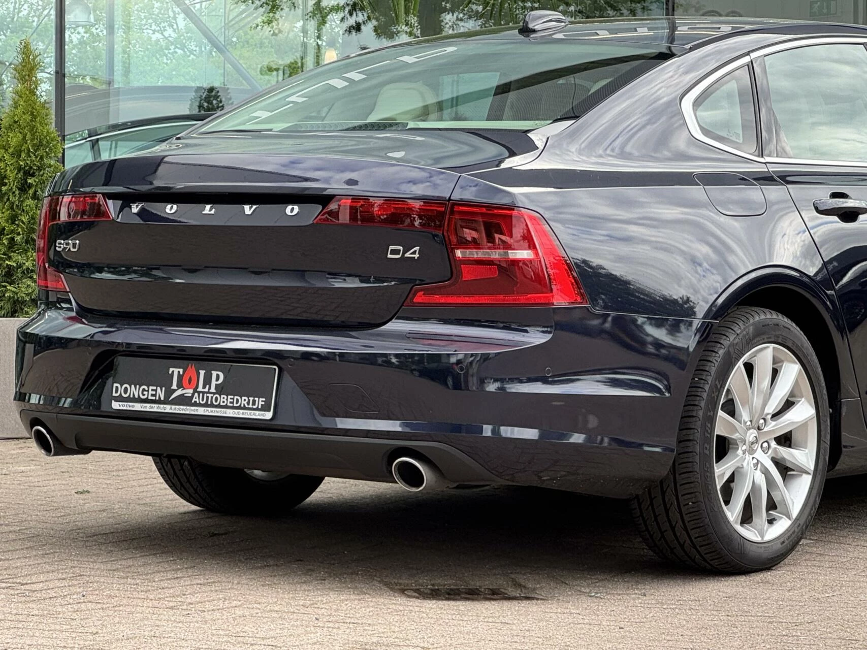 Hoofdafbeelding Volvo S90