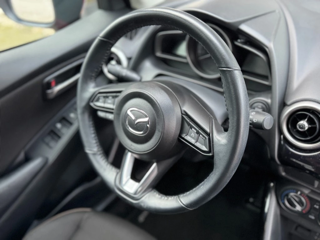 Hoofdafbeelding Mazda 2