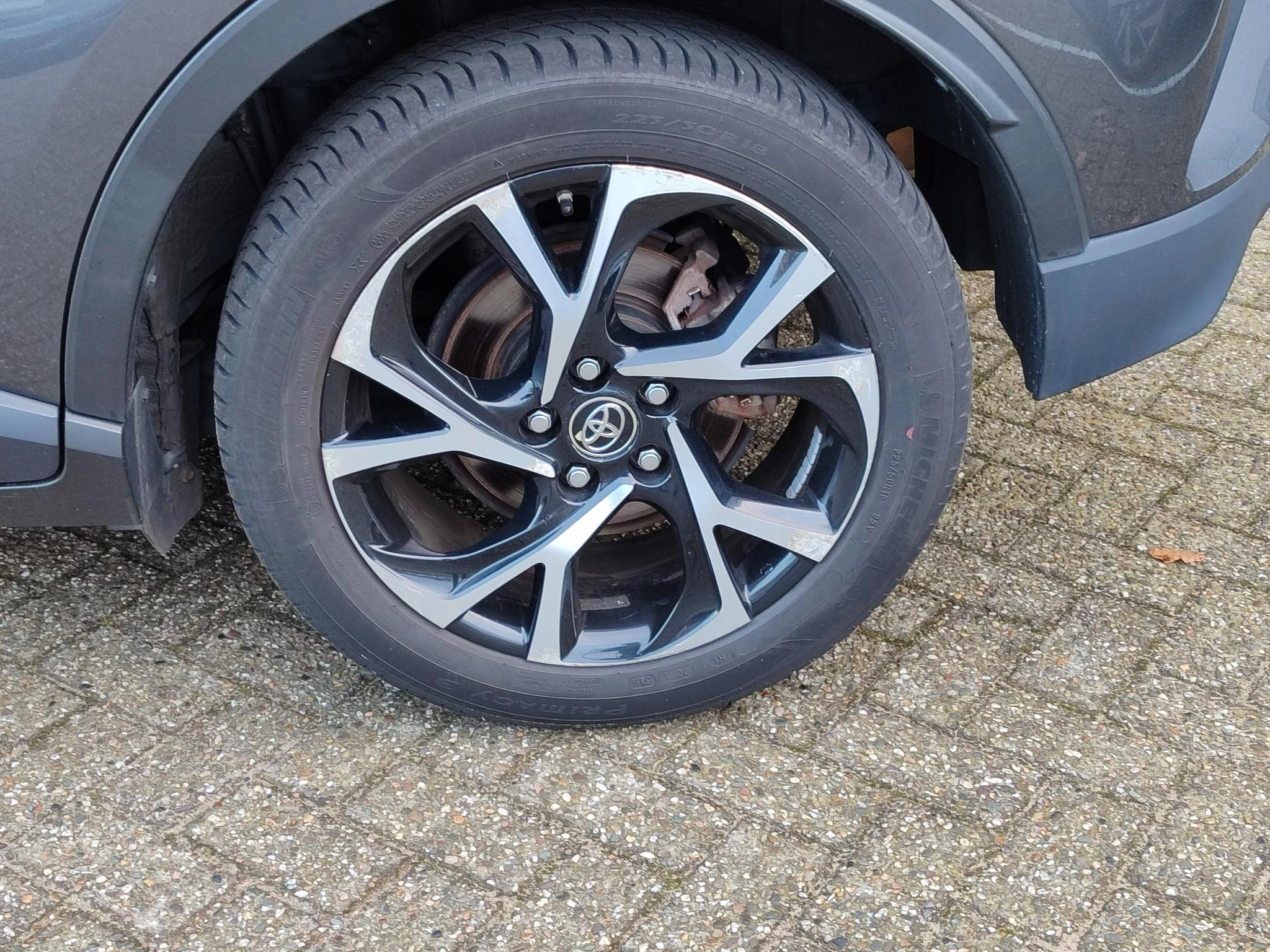 Hoofdafbeelding Toyota C-HR