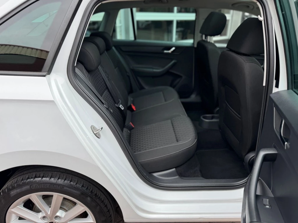 Hoofdafbeelding Škoda Rapid