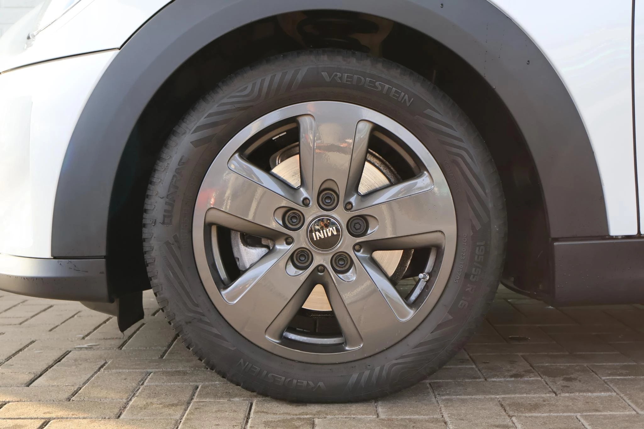 Hoofdafbeelding MINI 5-deurs