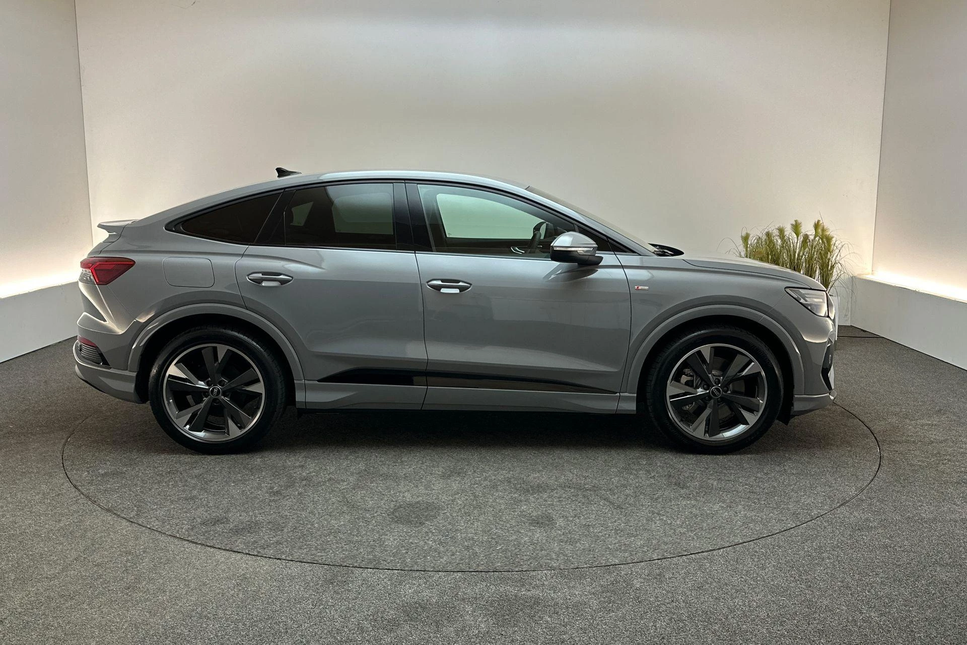 Hoofdafbeelding Audi Q4 e-tron