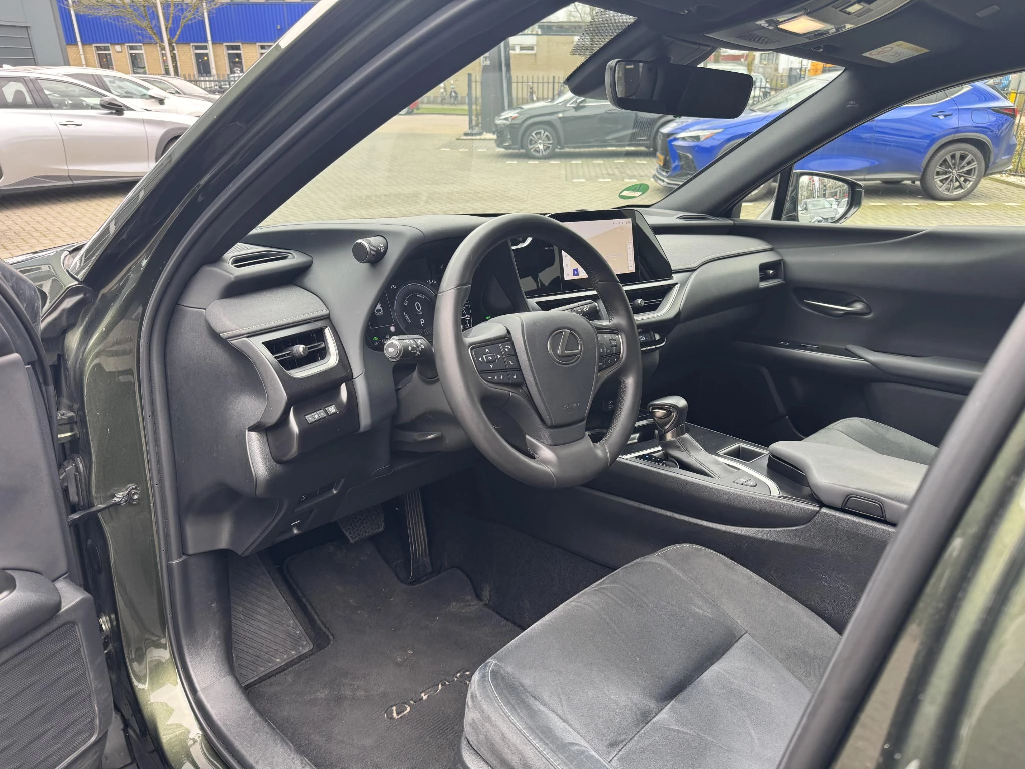 Hoofdafbeelding Lexus UX