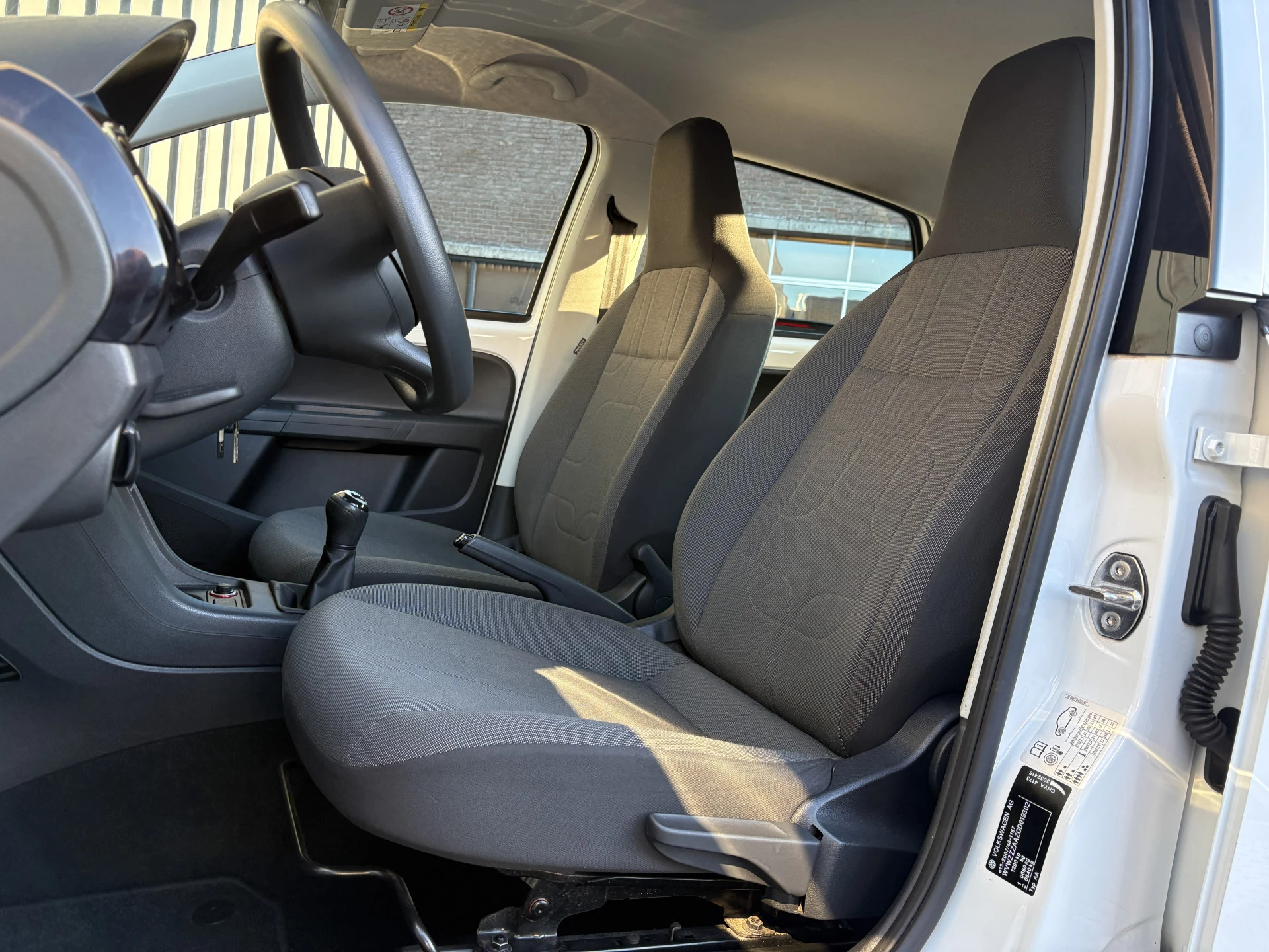 Hoofdafbeelding Volkswagen up!