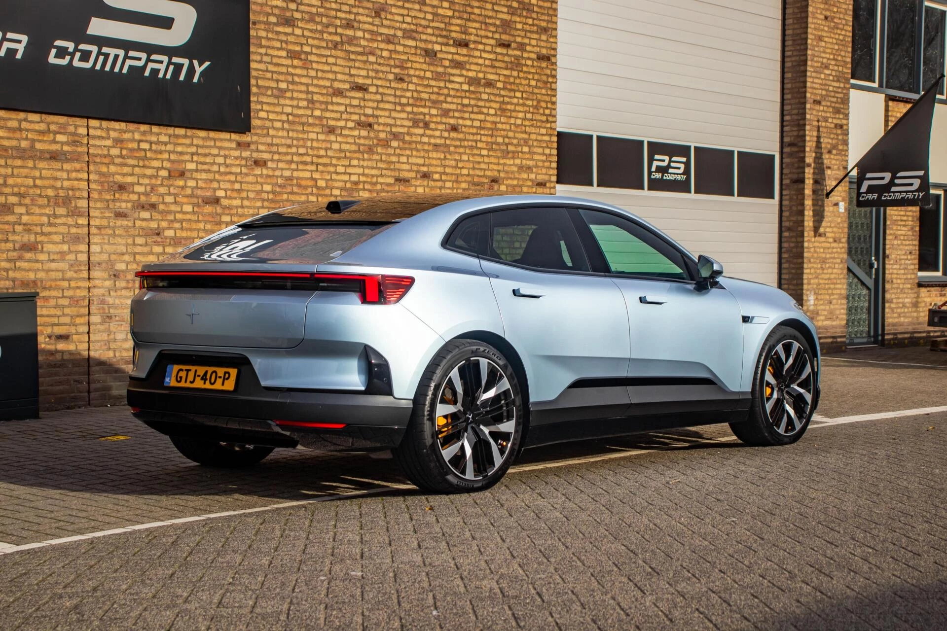 Hoofdafbeelding Polestar 4