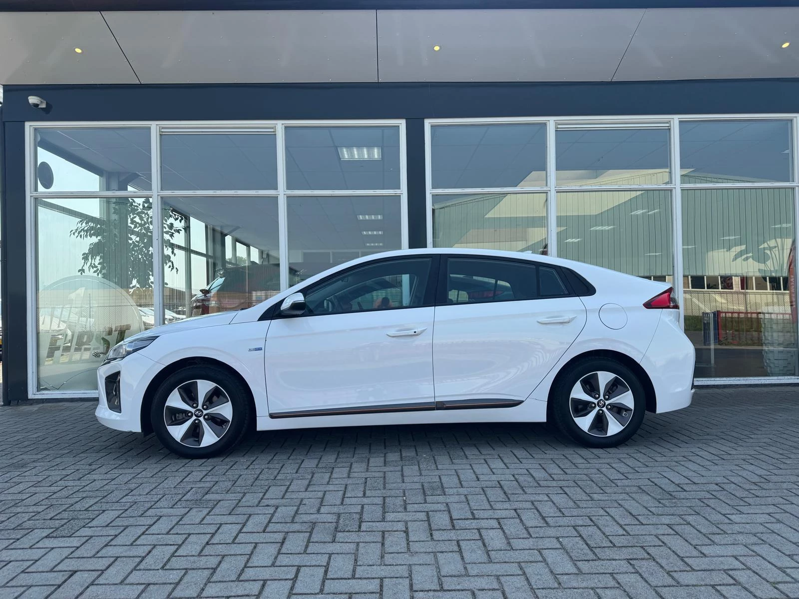 Hoofdafbeelding Hyundai IONIQ