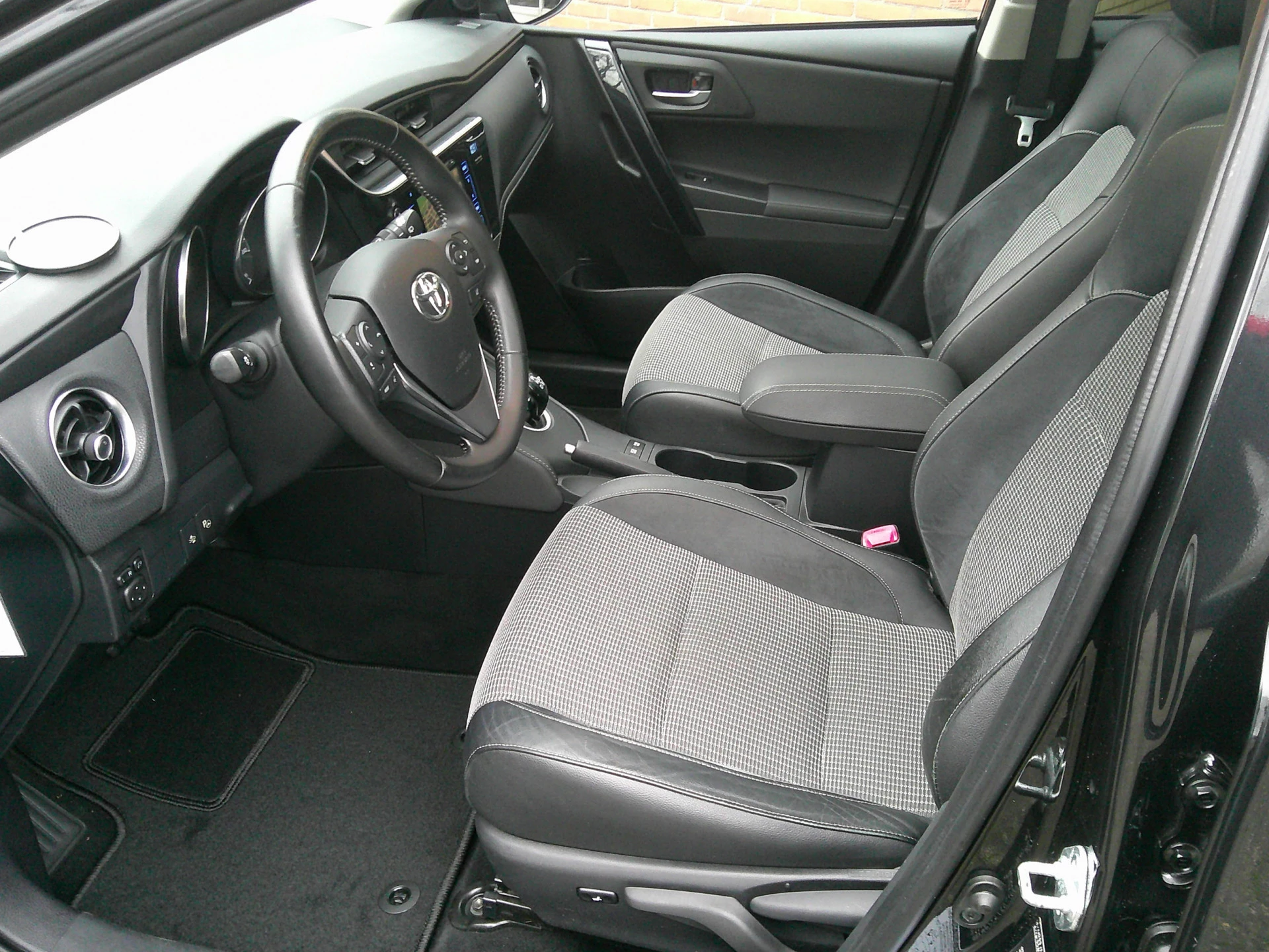 Hoofdafbeelding Toyota Auris