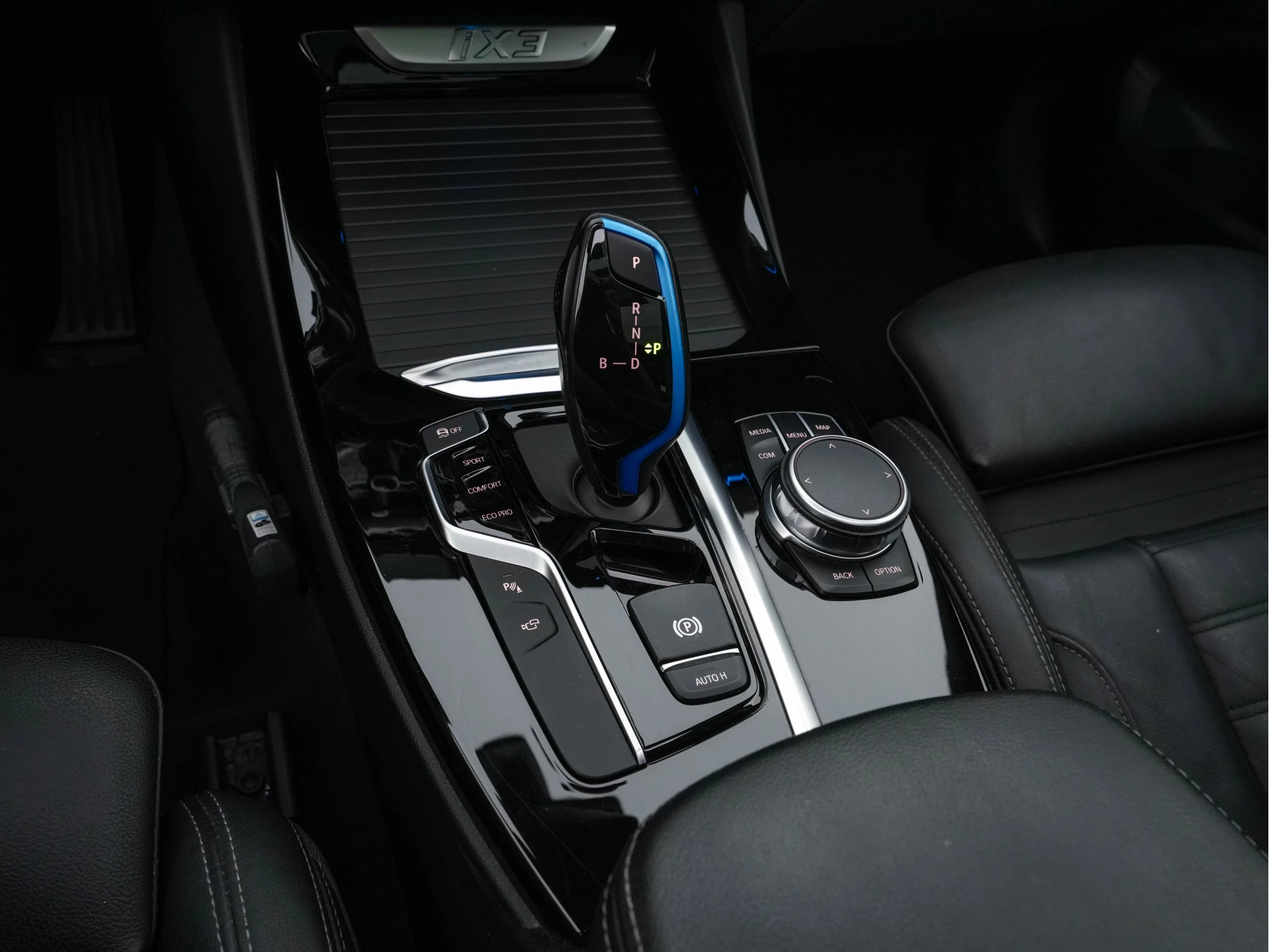 Hoofdafbeelding BMW iX3