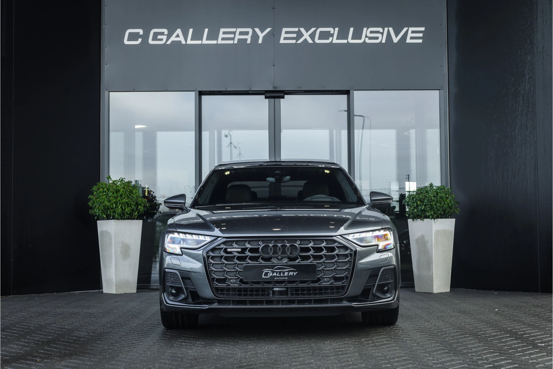 Hoofdafbeelding Audi A8