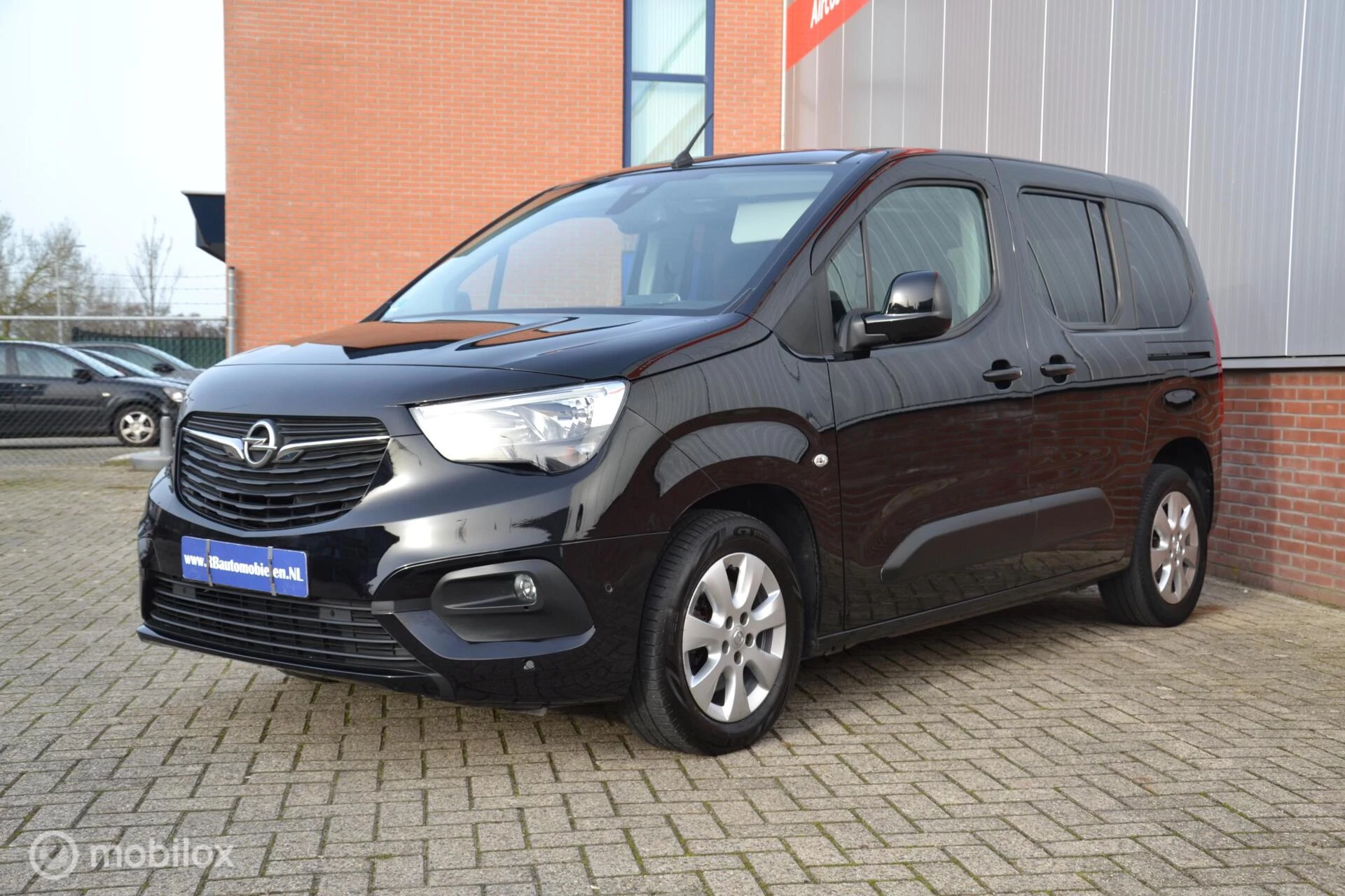 Hoofdafbeelding Opel Combo