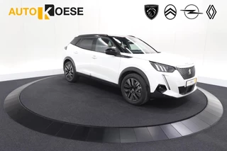 Peugeot e-2008 EV GT 50 kWh | 11 KW Laadfunctie   | Pack Winter | Alcantara | Navigatie | Camera