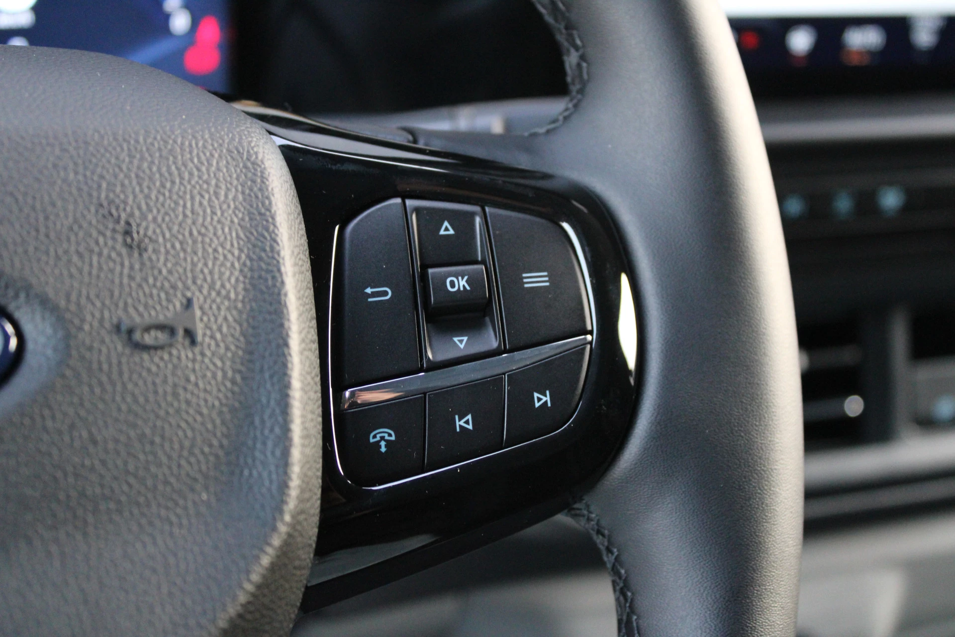 Hoofdafbeelding Ford E-Transit Custom