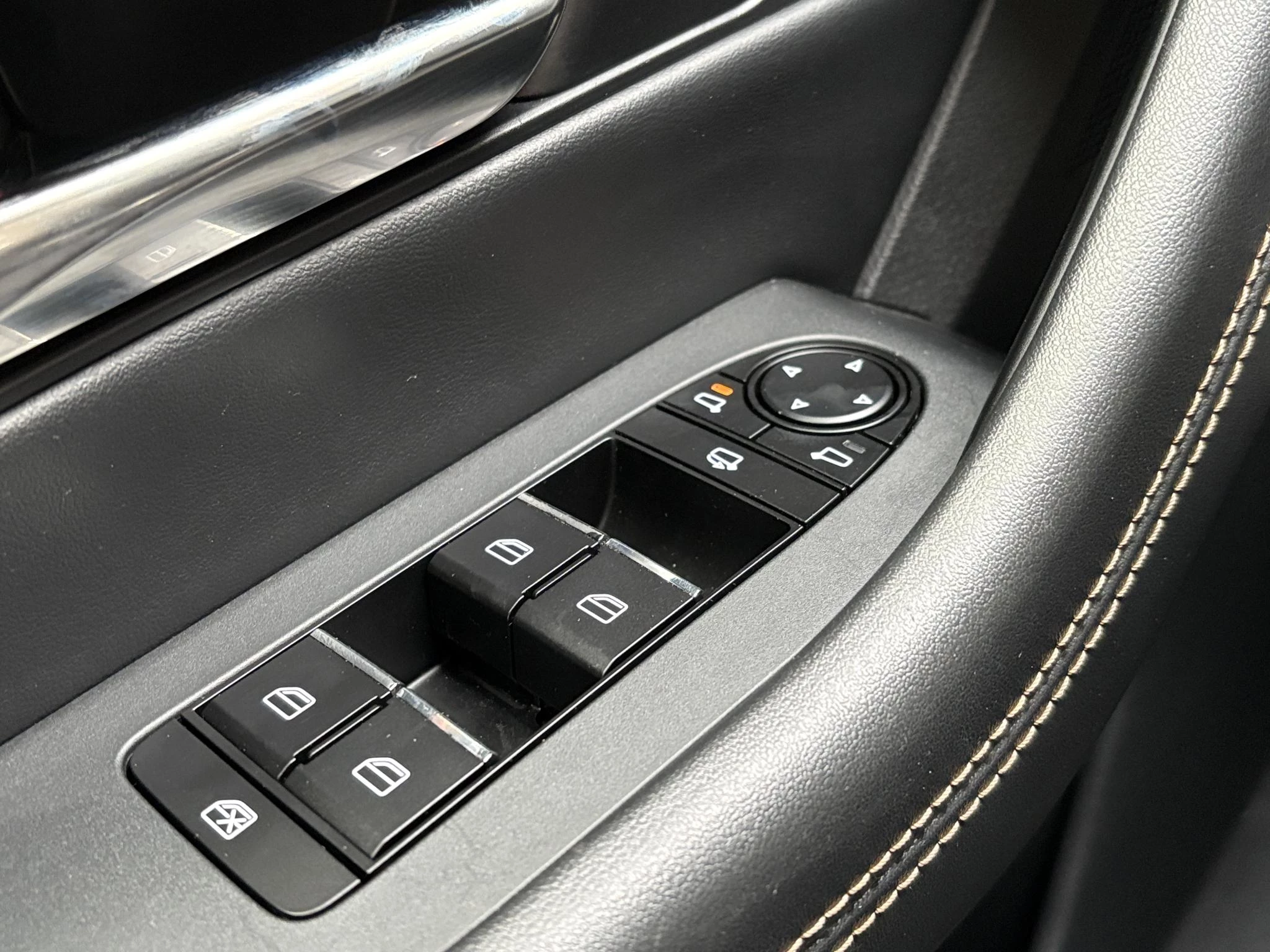 Hoofdafbeelding Mazda CX-60