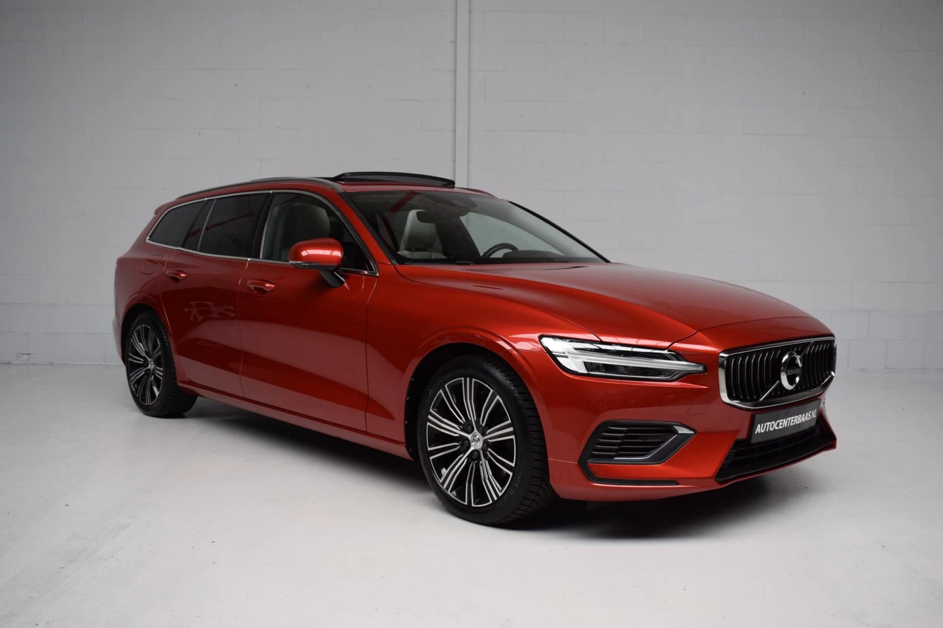 Hoofdafbeelding Volvo V60