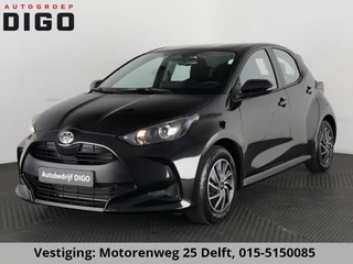 Toyota Yaris 1.5 HYBRID BLACKSTYLE AUTOMAAT GARANTIE 3-2035 ! CARPLAY NAVI. CAMERA.ADAPTIVE CRUISE.