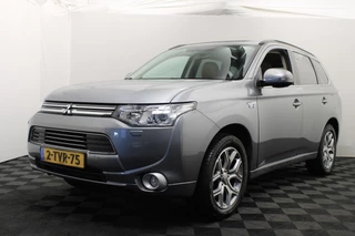 Mitsubishi Outlander 2.0 PHEV Executive Edition |Pano|Camera|Navi|