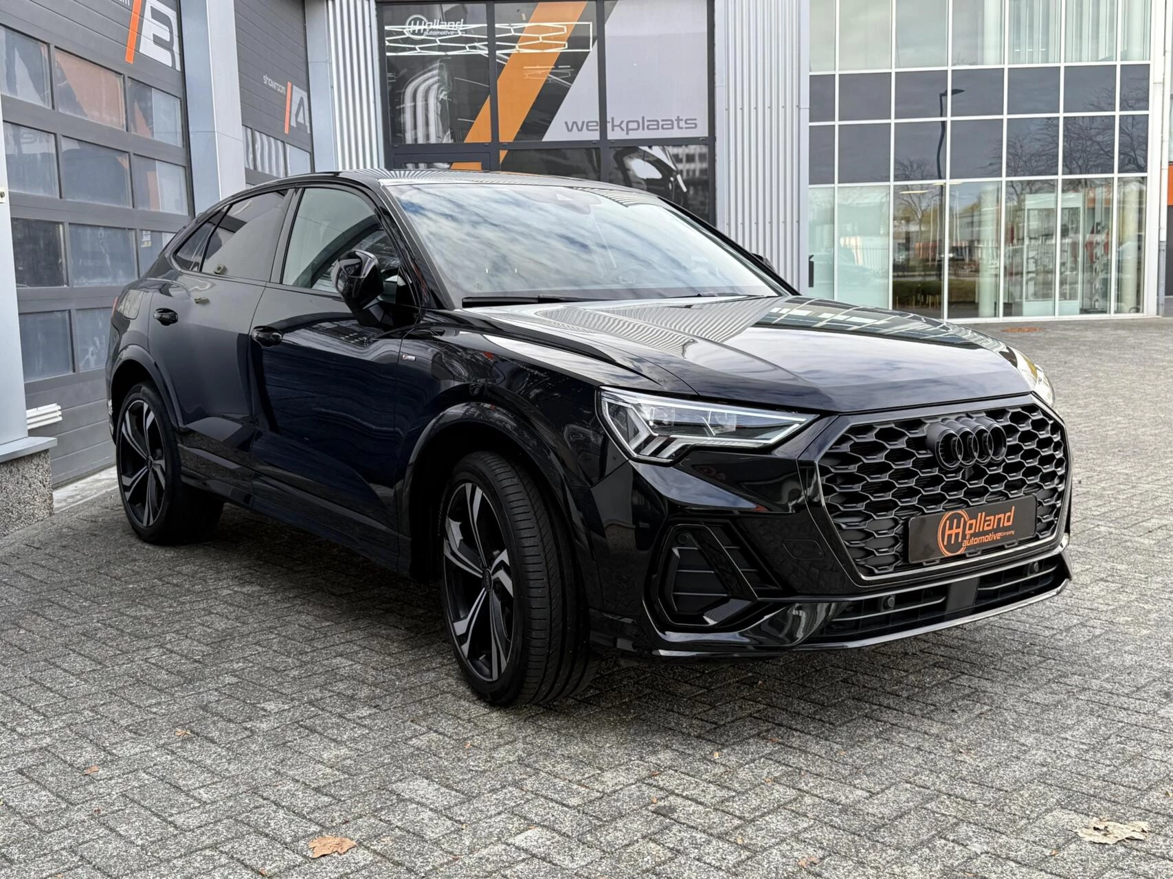 Hoofdafbeelding Audi Q3