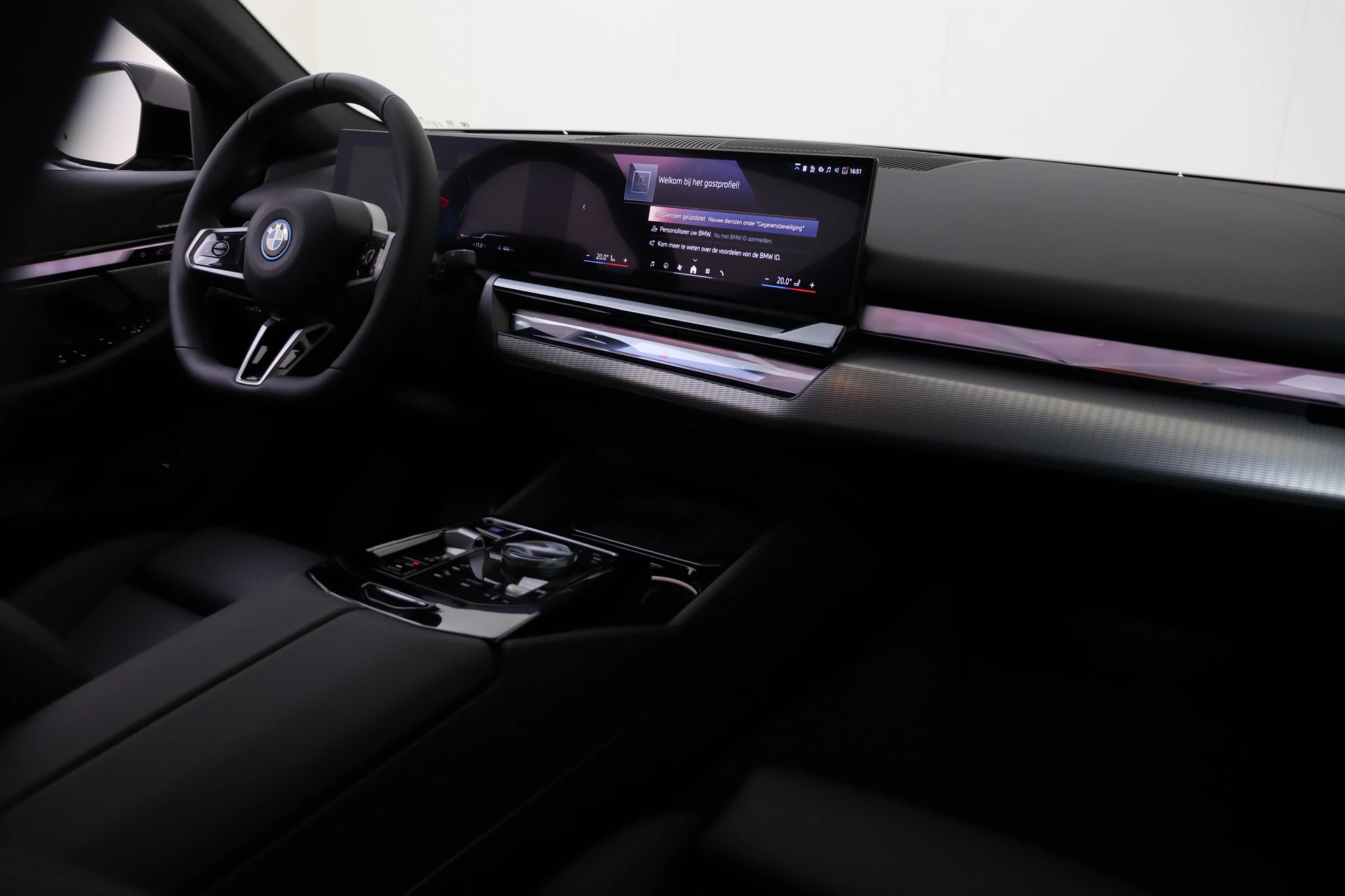 Hoofdafbeelding BMW i5