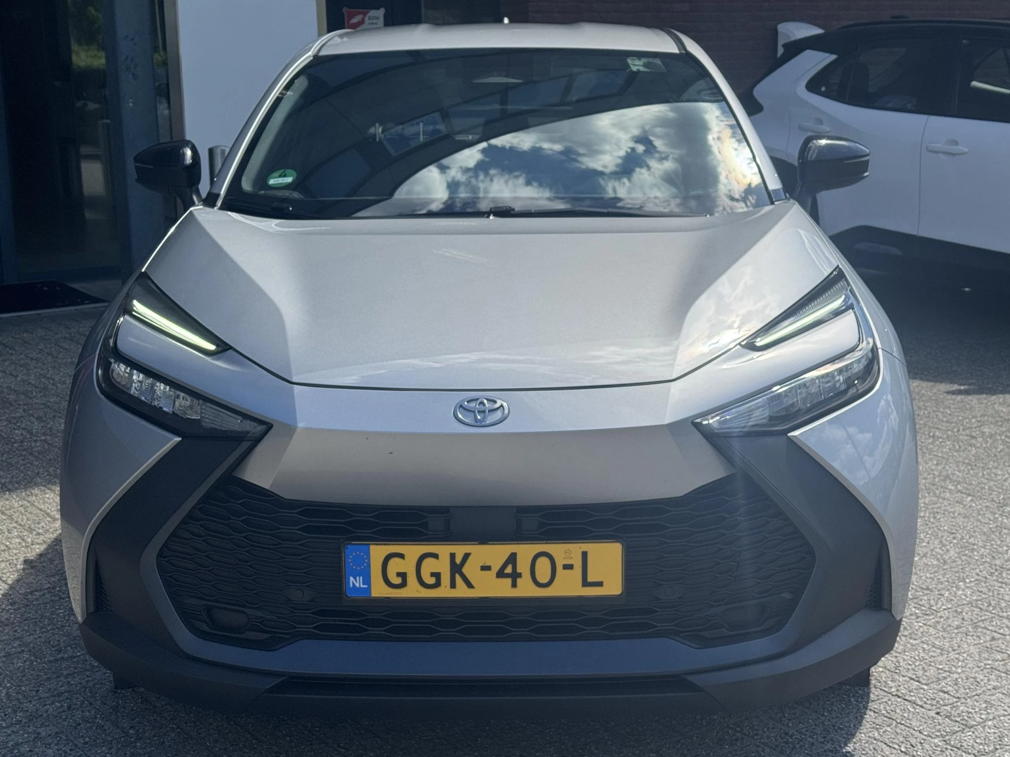 Hoofdafbeelding Toyota C-HR