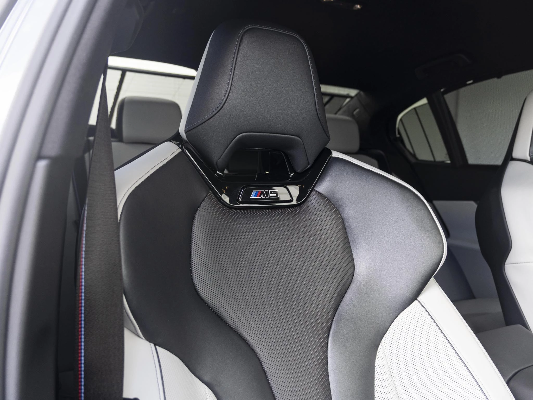 Hoofdafbeelding BMW M5