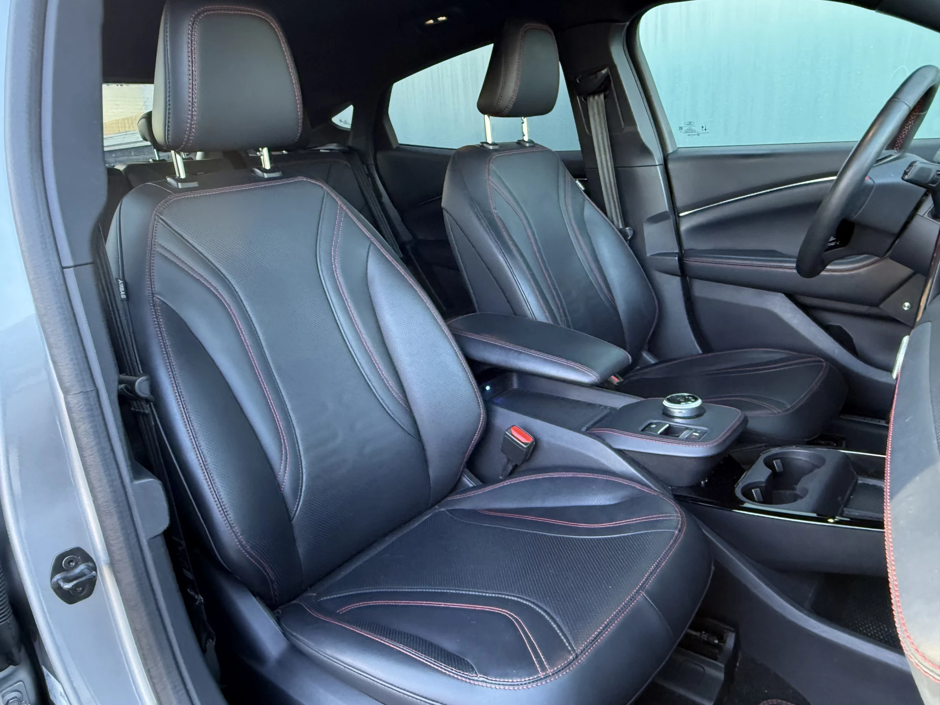 Hoofdafbeelding Ford Mustang Mach-E