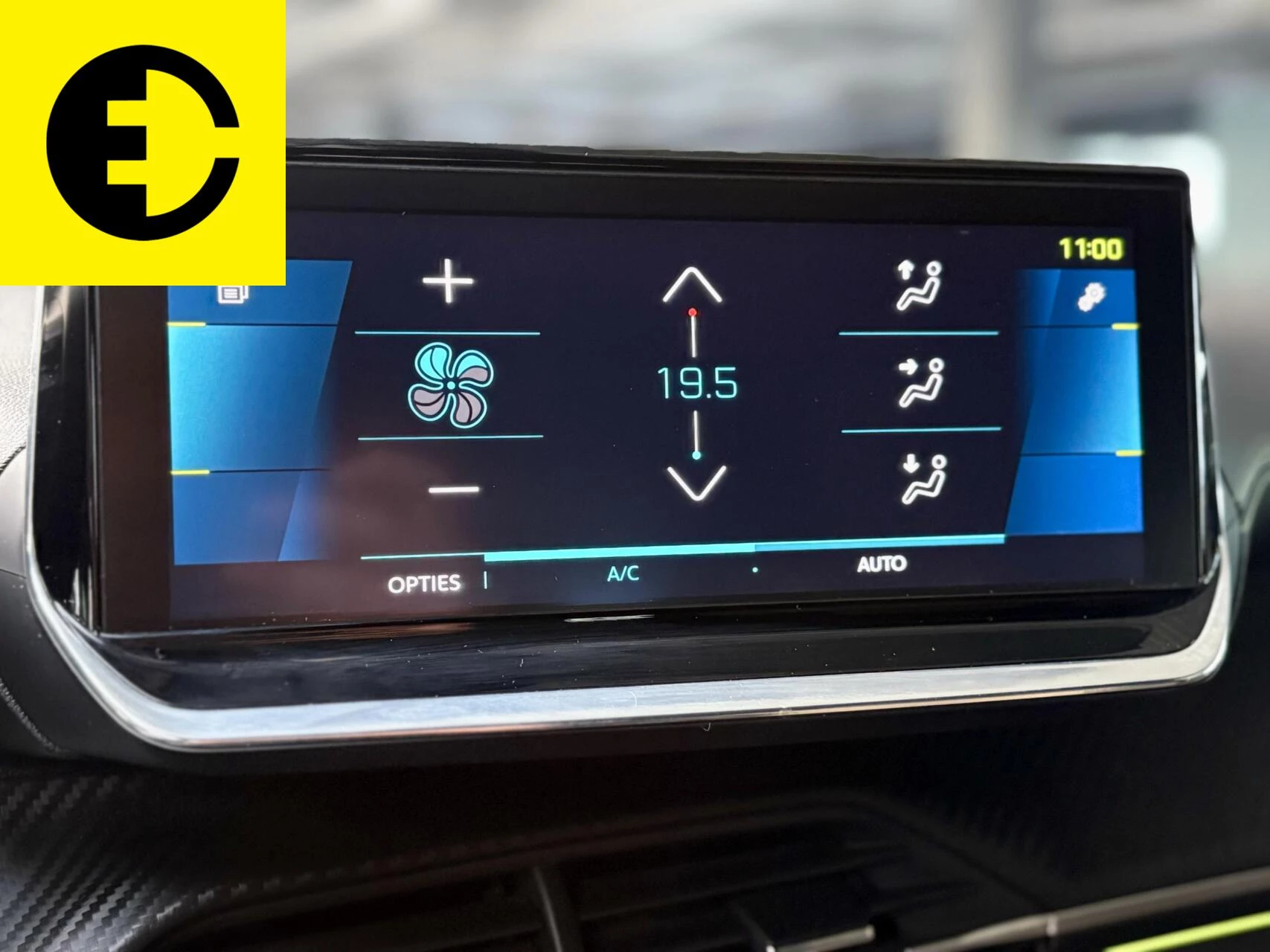 Hoofdafbeelding Peugeot e-208