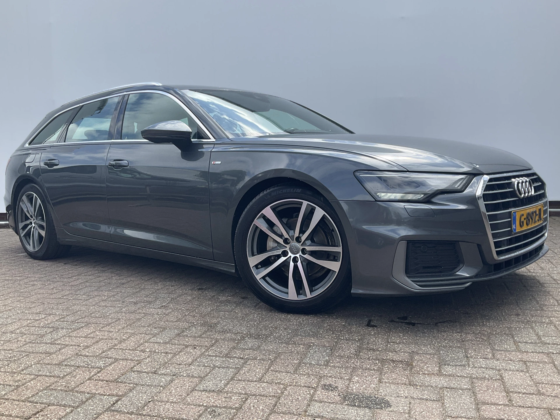 Hoofdafbeelding Audi A6