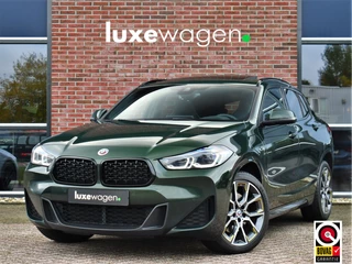 Hoofdafbeelding BMW X2 BMW X2 xDrive25e M-Sport Goldplay Pano ACC HUD Camera M-zetels