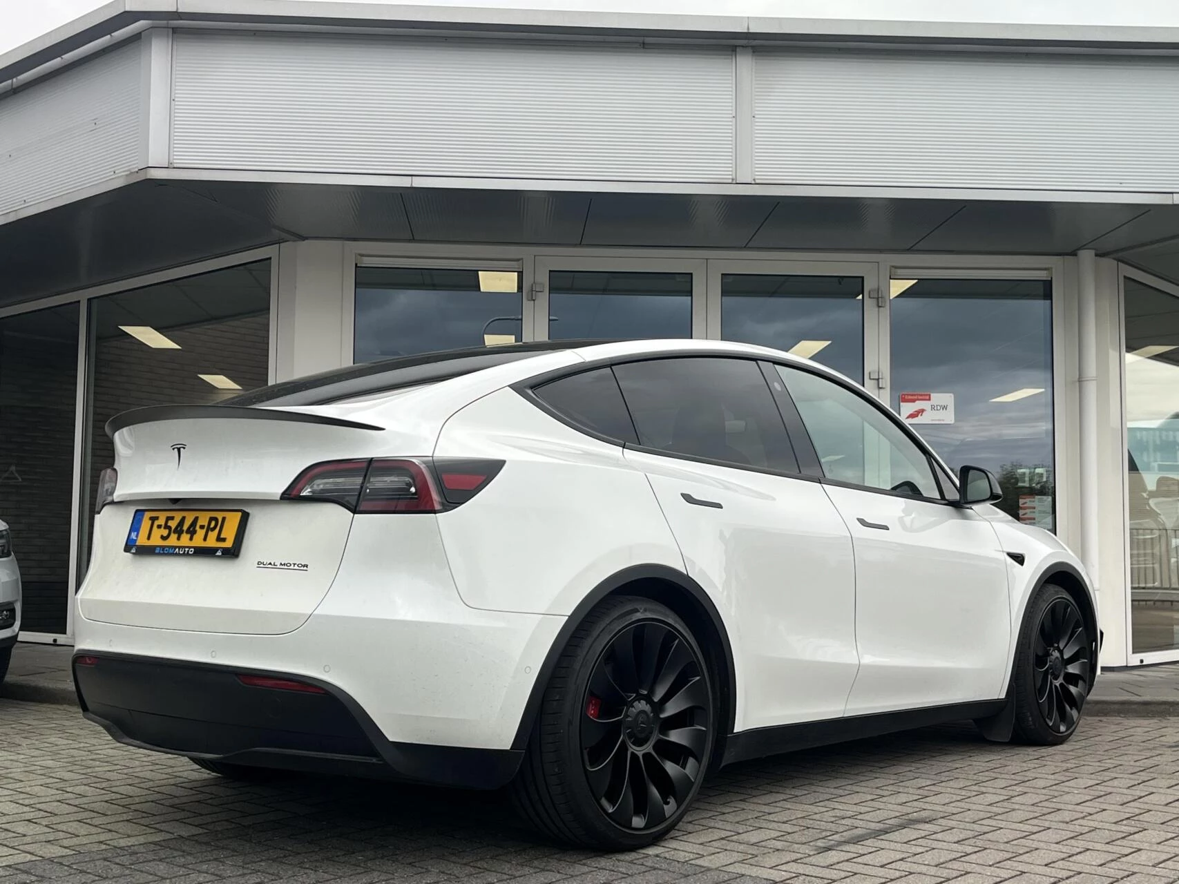 Hoofdafbeelding Tesla Model Y