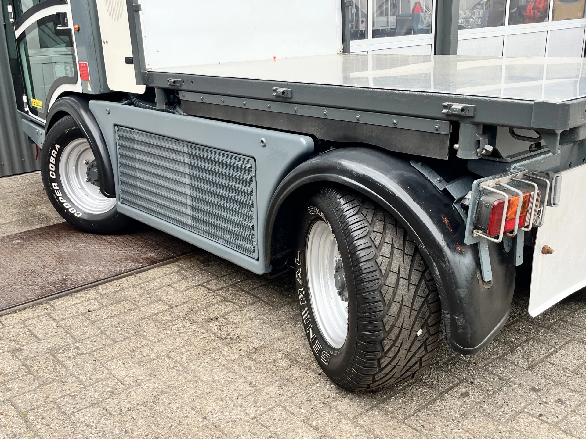 Hoofdafbeelding boschung P4T