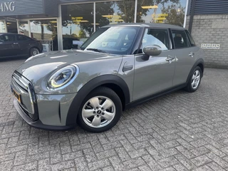 Hoofdafbeelding MINI One MINI One Mini 1.5 Essential Led/Nav/Carplay/5 deurs