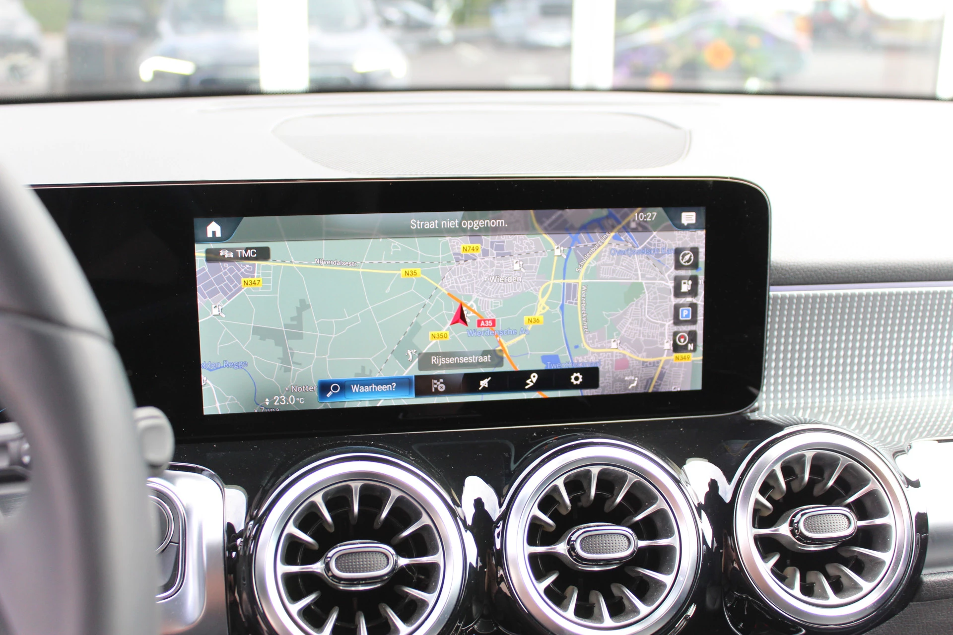 Hoofdafbeelding Mercedes-Benz EQB