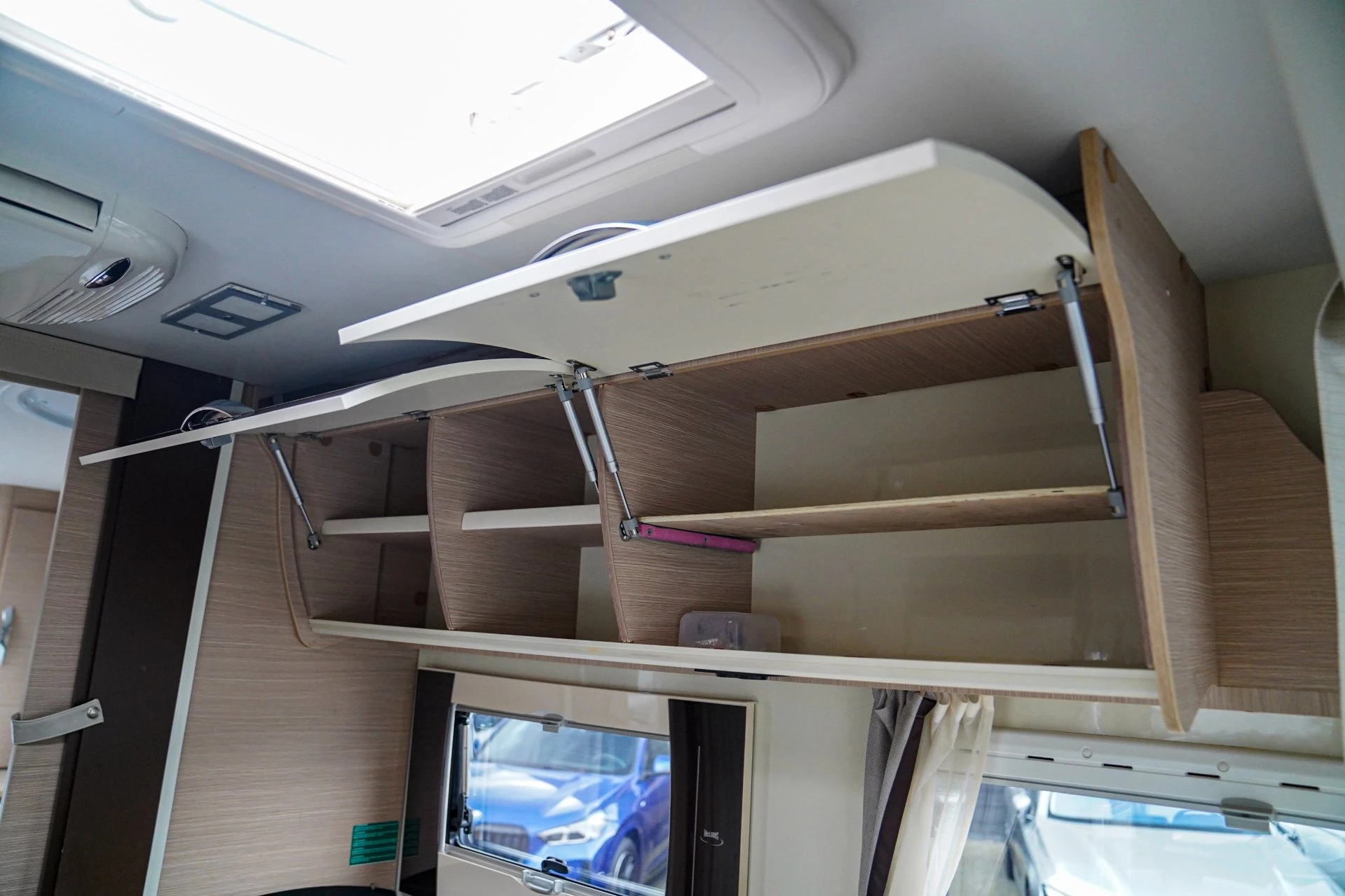 Hoofdafbeelding McLouis SOVEREIGN 876