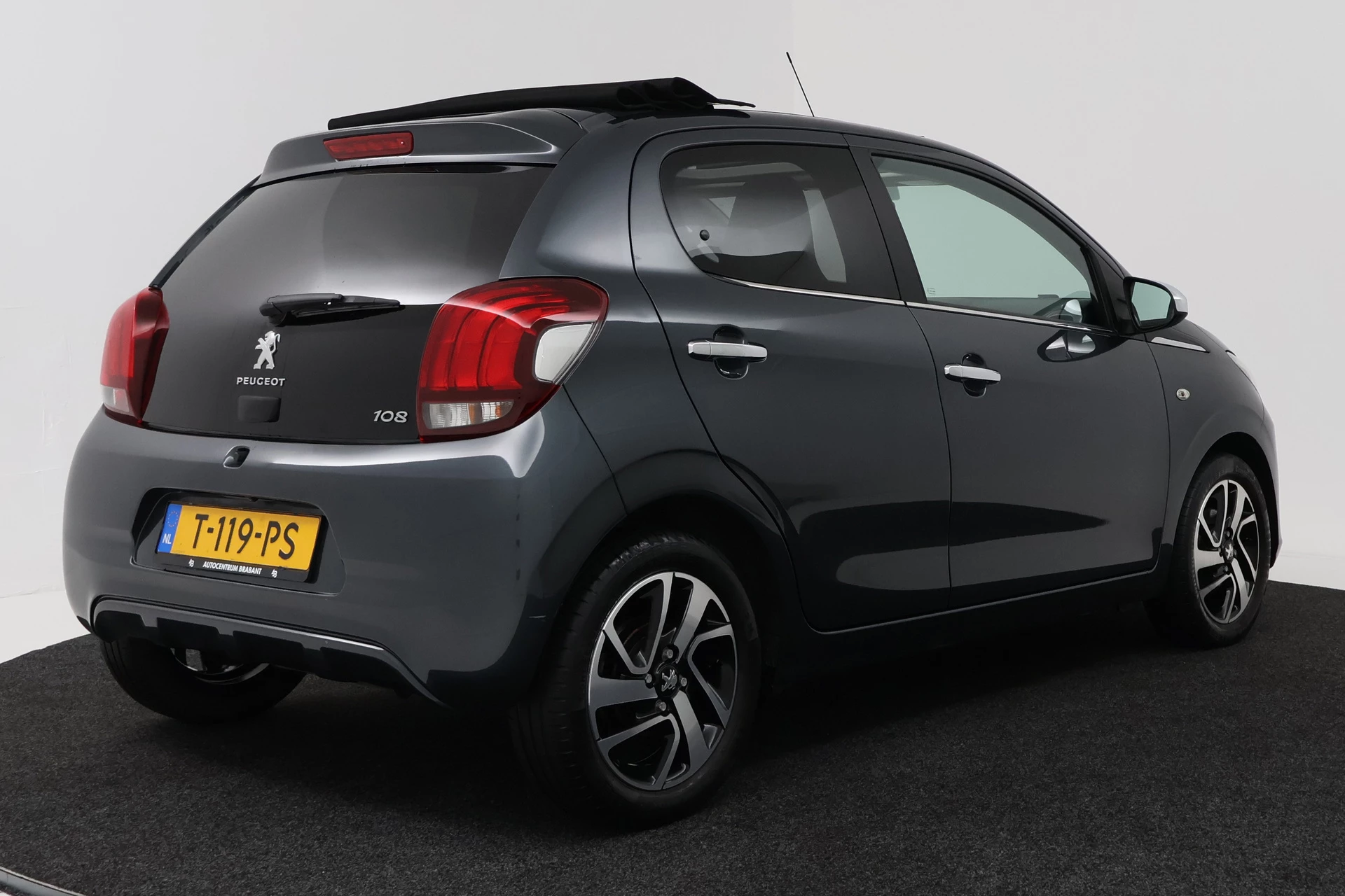 Hoofdafbeelding Peugeot 108