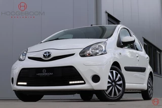 Toyota Aygo 1.0 VVT-i / Automaat / Airco / 4-seizoenen banden / Elektrisch pakket
