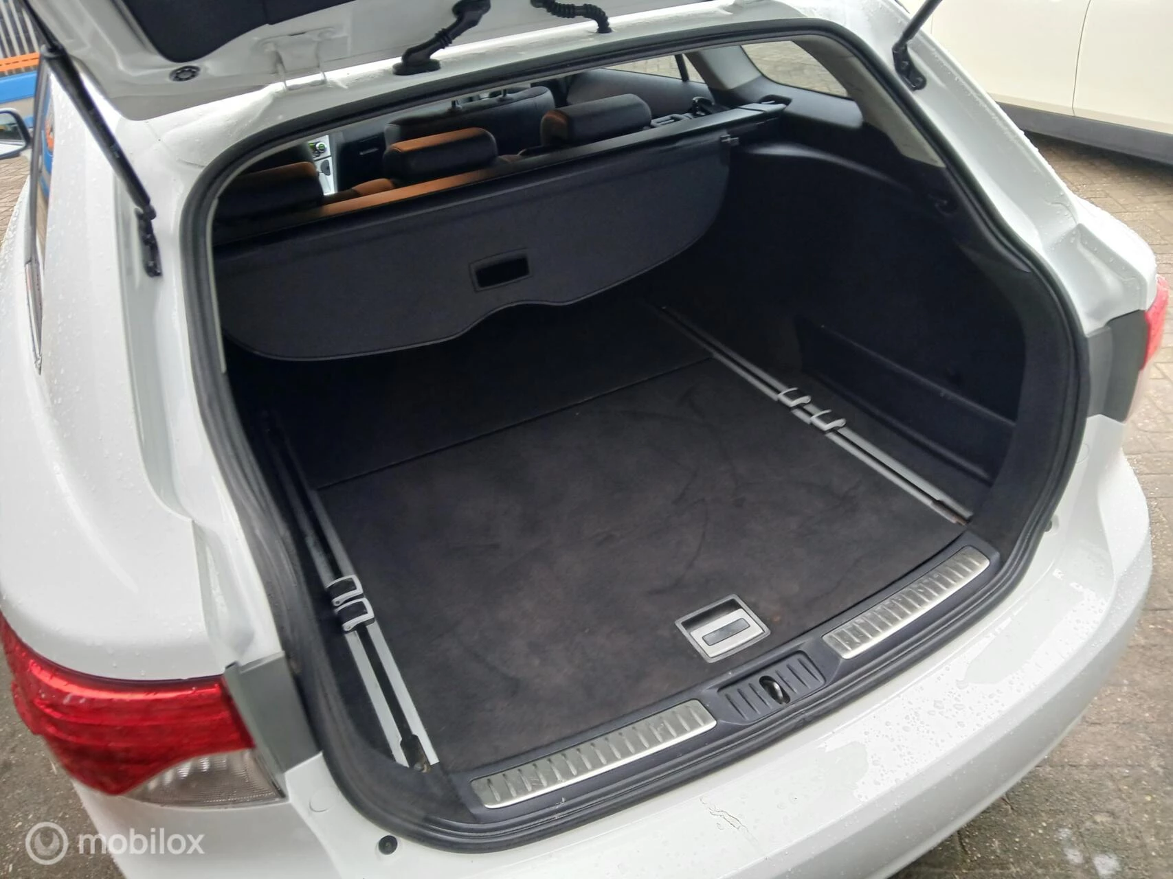 Hoofdafbeelding Toyota Avensis