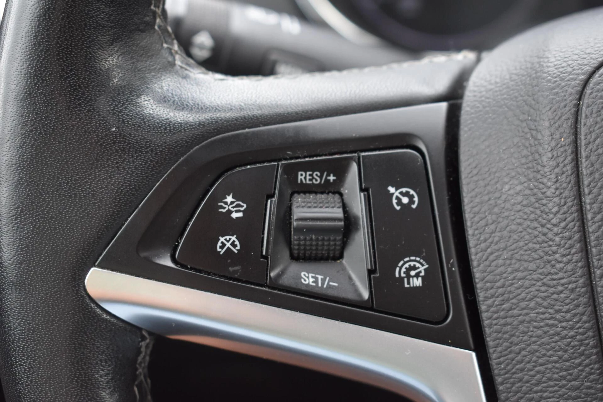 Hoofdafbeelding Opel Mokka X