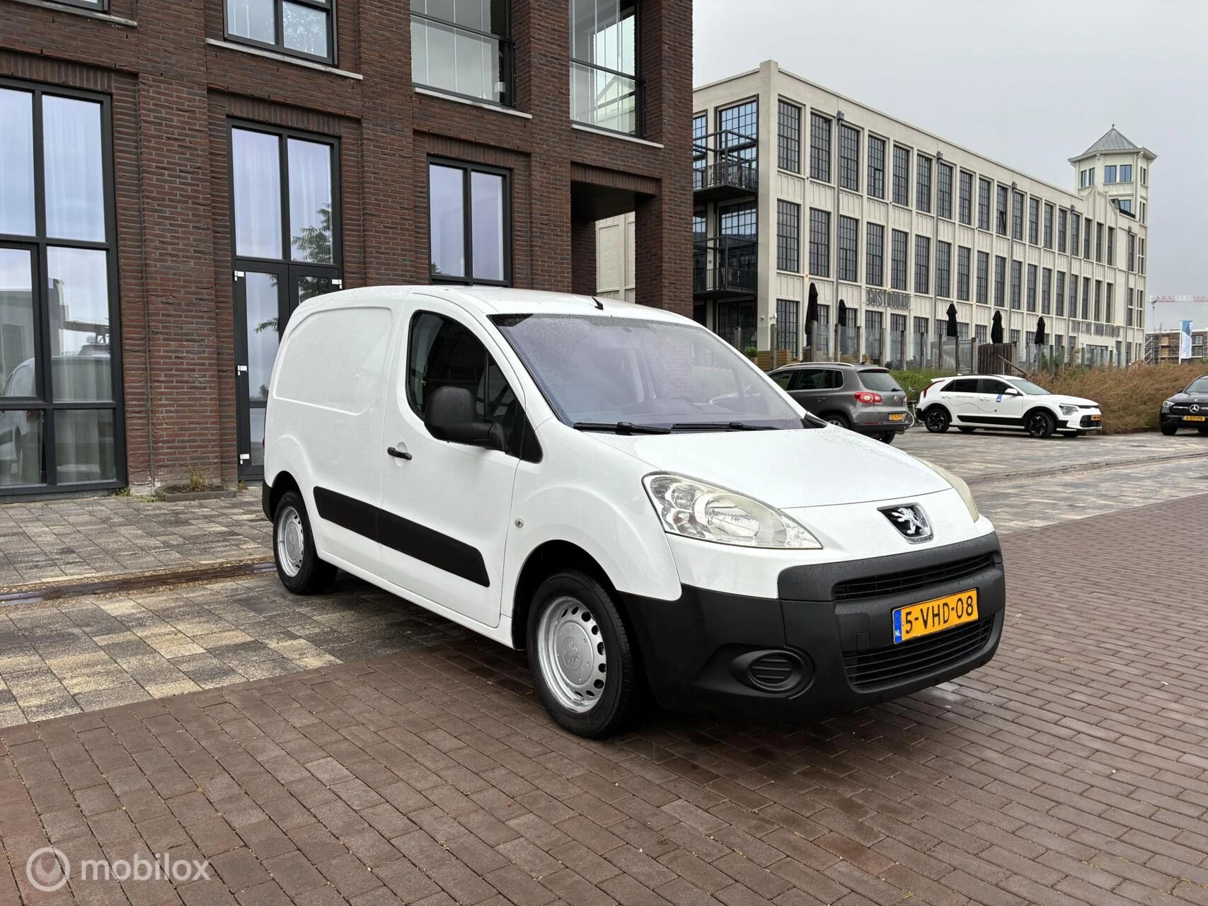 Hoofdafbeelding Peugeot Partner