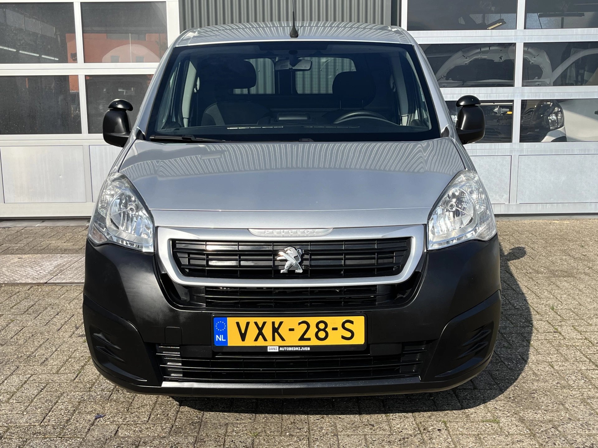 Hoofdafbeelding Peugeot Partner